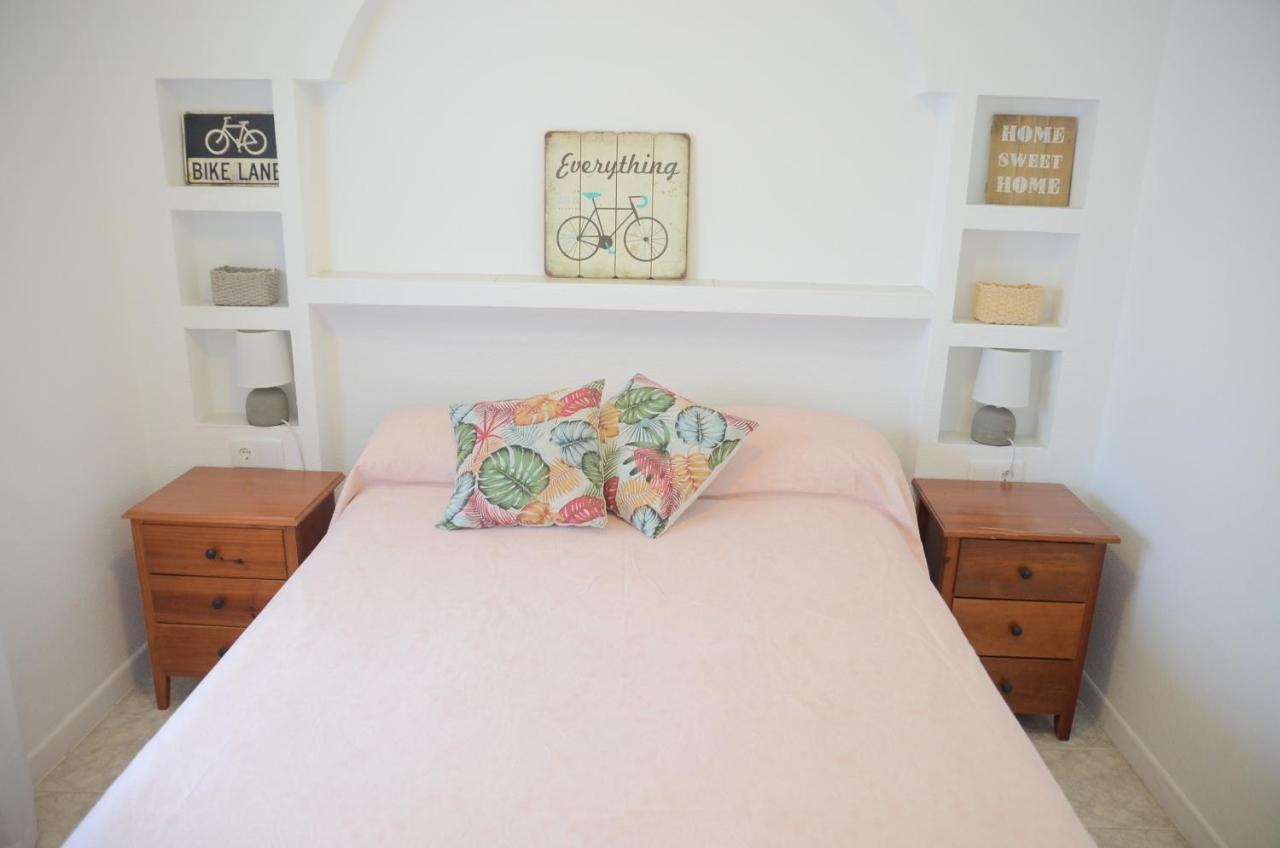 Apartamento 700 Metros De La Playa Playa Flamenca Eksteriør billede